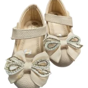 Girl shoe with bow and rhinestones